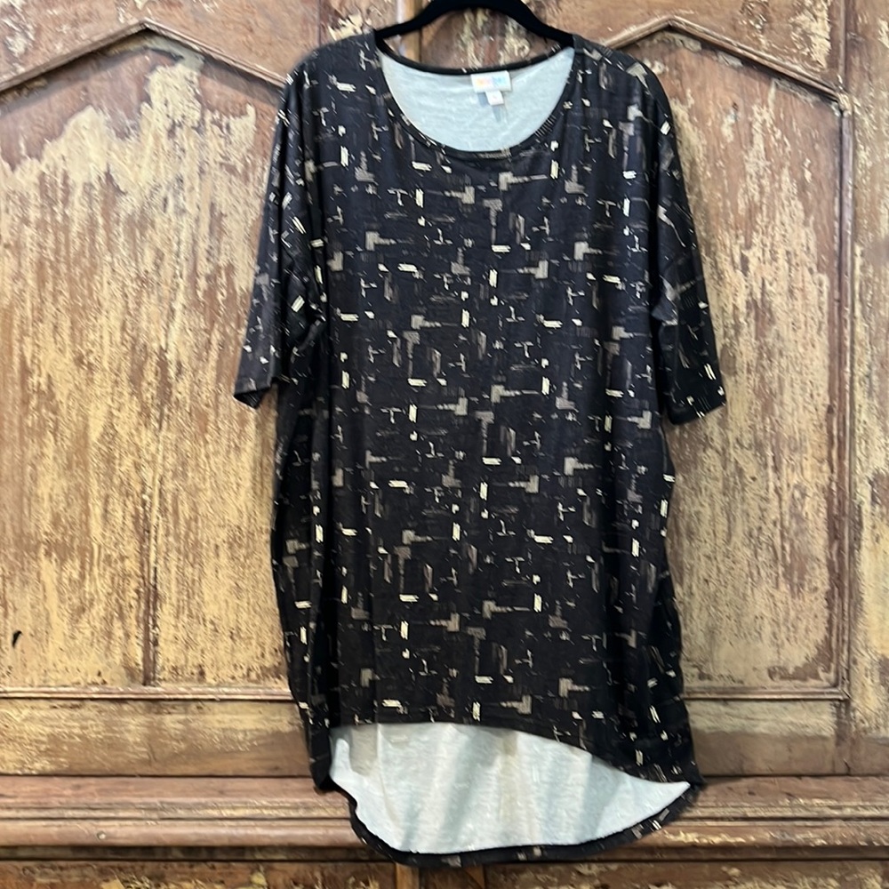 GUC Women’s sz M Hi-Lo S/S Top